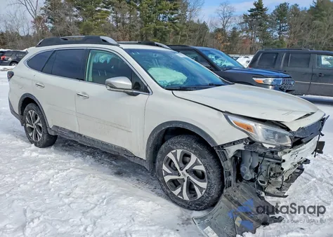 2022 Subaru Outback Touring z USA, uszkodzony, nr VIN 4S4BTGPD8N3201230